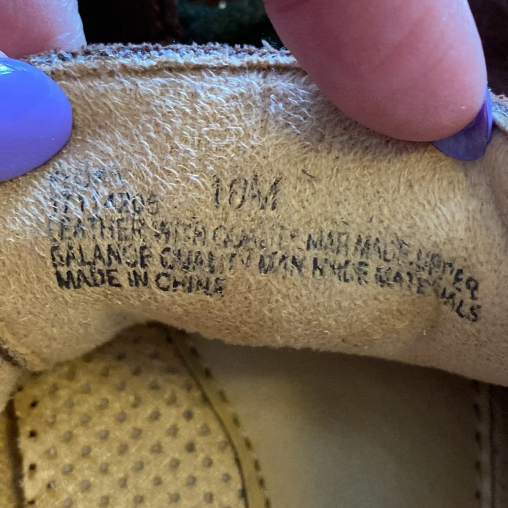 Naturalizer Brown Suede Shoes 10 EUC Lace Up Sneakers